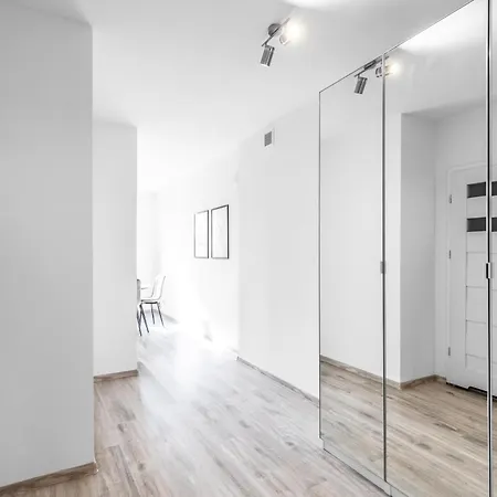 Amazing - Krakowskie Przedmiescie 36 شقة